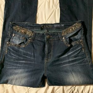 Grace in La jeans like new $30 easy fit size 32